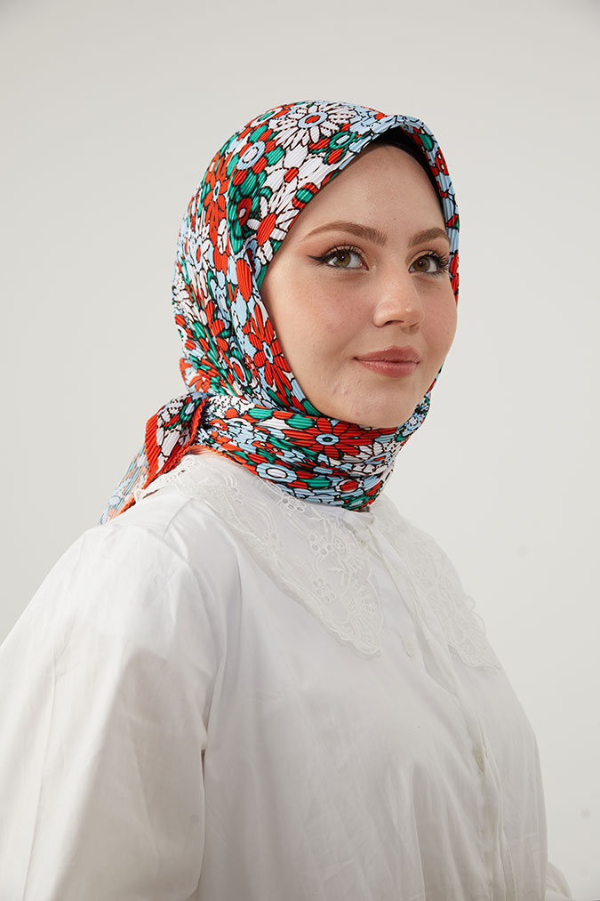 Pliseli Eşarp Model A