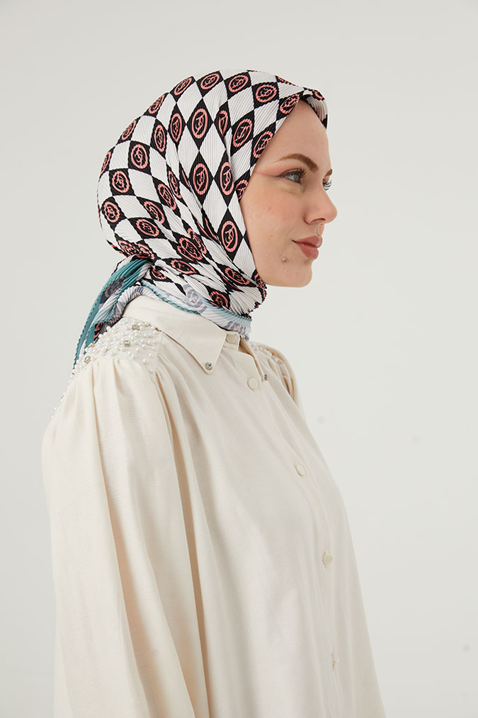 Pliseli Eşarp Model B