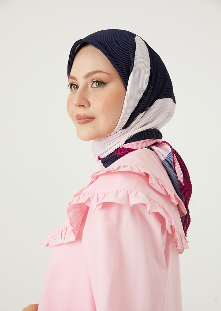 Pliseli Eşarp Model C