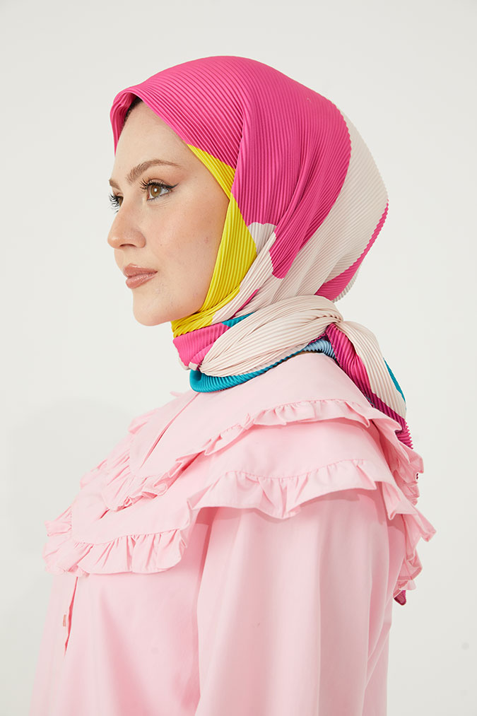 Pliseli Eşarp Model C