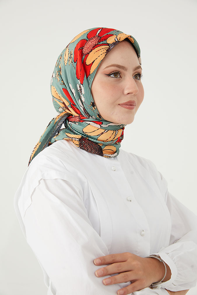 Pliseli Eşarp Model D