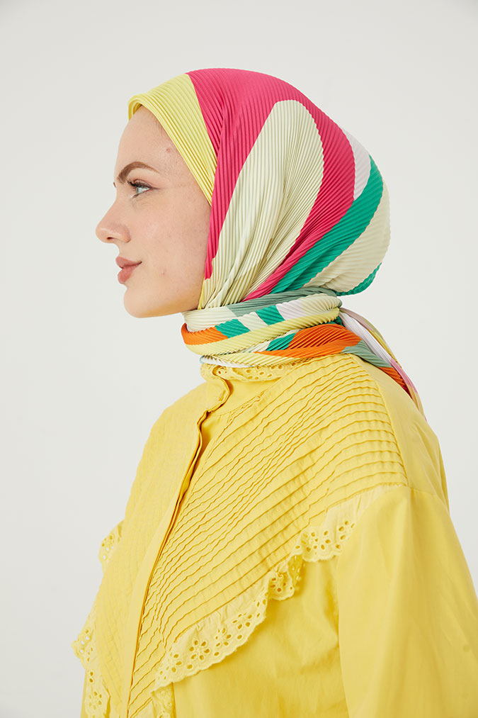 Pliseli Eşarp Model E