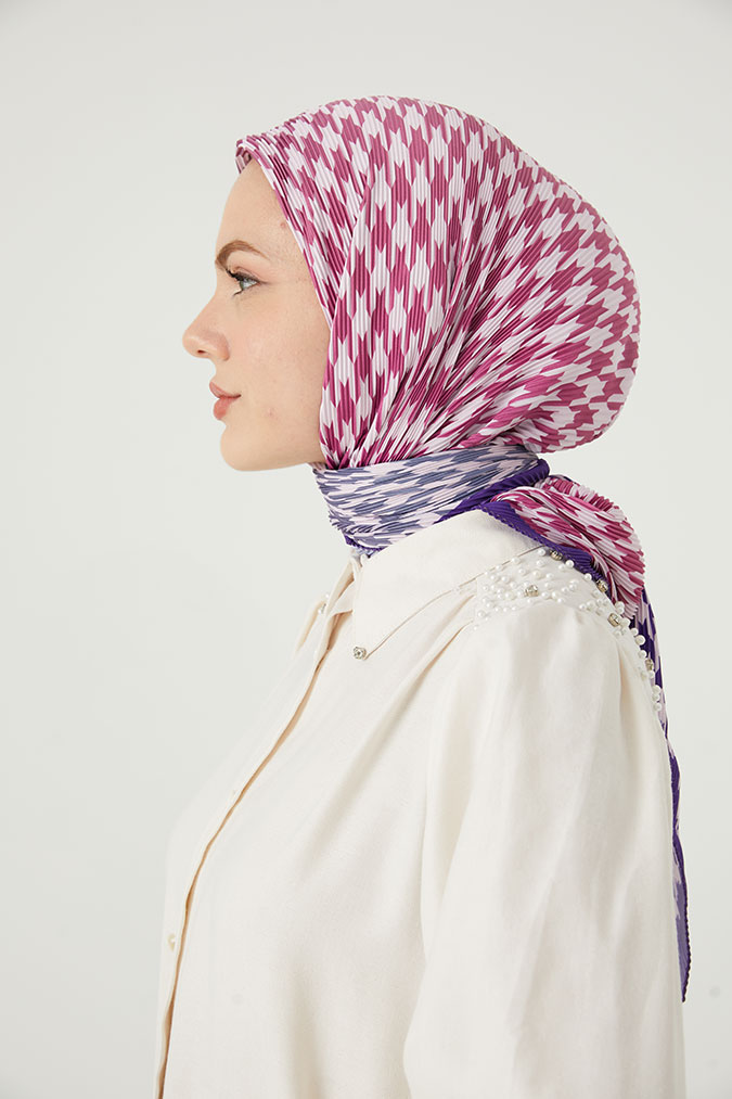 Pliseli Eşarp Model F
