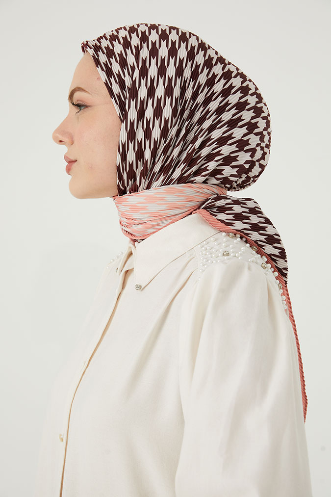Pliseli Eşarp Model F