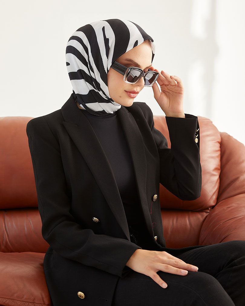 Pliseli Zebra Desen Eşarp